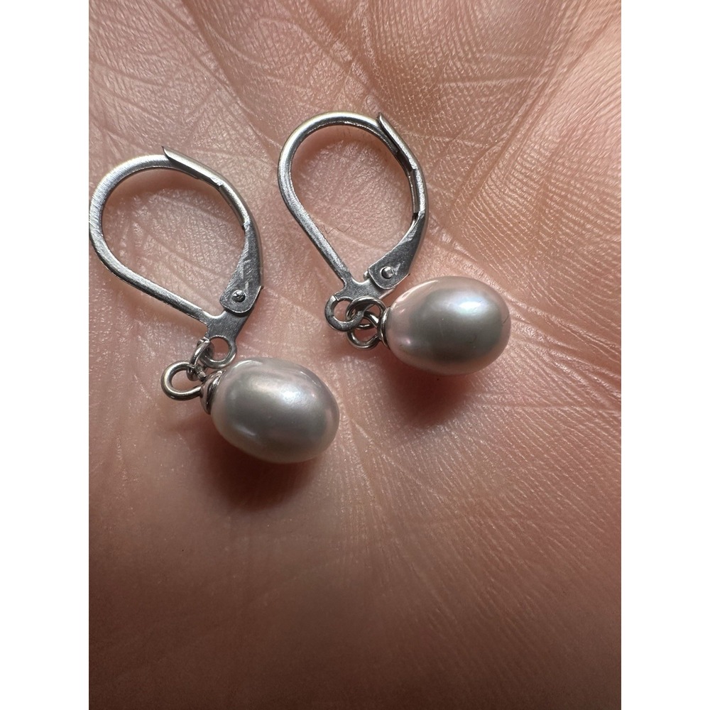 Genuine Freshwater Pearl Drop Earrings Silver Tone Leverback Dangle